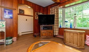 1904 Old Louisquisset Pike, Lincoln, RI 02865