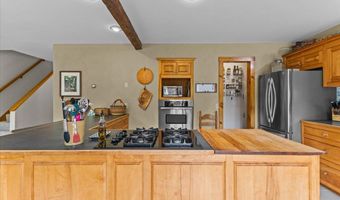 429 Polhemus Rd, Cambridge, VT 05464