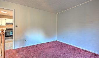 221 Mountain Edge Dr, Beaver, WV 25813