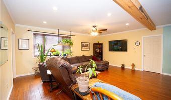9378 Lemon St, Angola, NY 14006