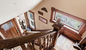 1713 St Clair River Dr, Algonac, MI 48001