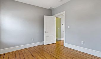 88 Burton St, Bristol, RI 02809