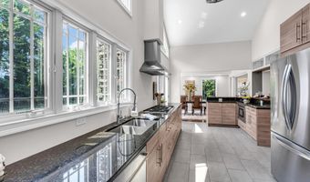 199 Pinckney Rd, Little Silver, NJ 07739