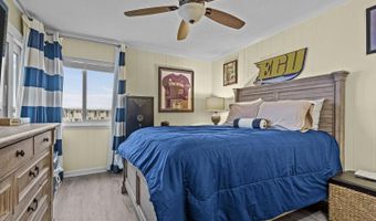 301 Commerce Way 301, Atlantic Beach, NC 28512