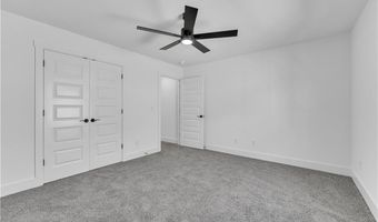 7001 SW Basswood Ave, Bentonville, AR 72713