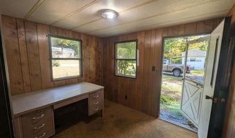 1 Lower Lndg, Charlestown, NH 03603