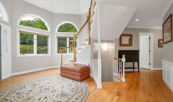32 Merrill Rd, Campton, NH 03223