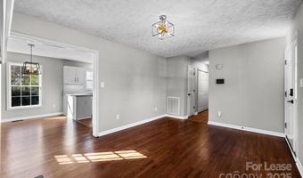 1902 Baxter St, Charlotte, NC 28204