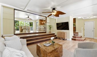 409 Wanaao Rd, Kailua, HI 96734