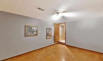 6420 E Rodeo St, Bel Aire, KS 67226