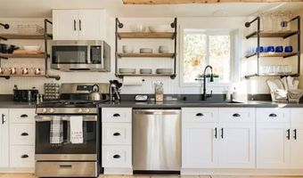15914 Sequan Truck Trl, Alpine, CA 91901