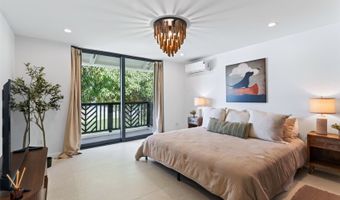 125 N Kalaheo Ave, Kailua, HI 96734