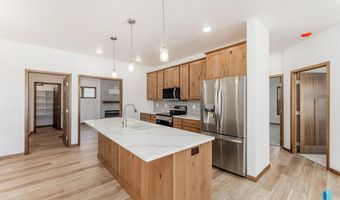 901 S Brek Ave, Brandon, SD 57005
