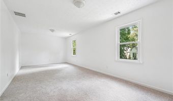 5600 Surrey Ct, Alpharetta, GA 30009