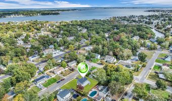 238 Lakewood Ave, Bayville, NJ 08721