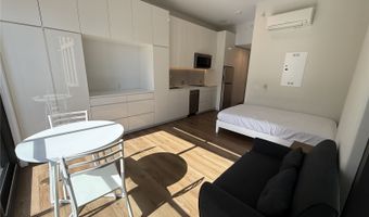 987 Queen St 701, Honolulu, HI 96814