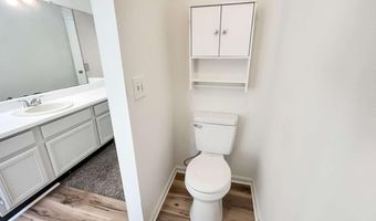 2945 Georgian Manor Dr, Alpharetta, GA 30022