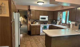 477 Catalina Dr, Akron, OH 44319