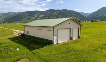577 SHOOTING STAR Dr, Bedford, WY 83112