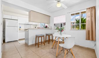 91-1008 Makaaloa St 3E, Ewa Beach, HI 96706