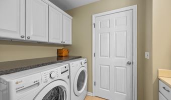 10930 Timberline Dr, Allendale, MI 49401