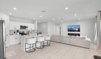 113 Dabou Loop, Belle Glade, FL 33430