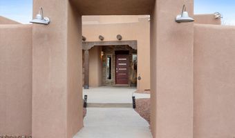 10711 MODESTO Ave NE, Albuquerque, NM 87122