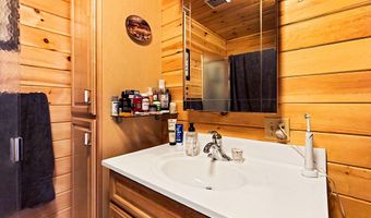 291 Cross Hill Rd, Augusta, ME 04330