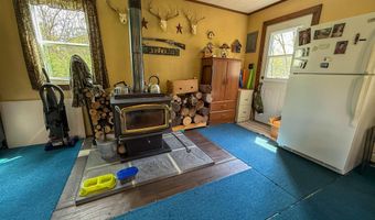 2137 623rd Ave, Albia, IA 52531