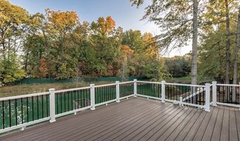 29549 N Hilltop Rd, Orange, OH 44022