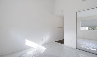 5715 Baltimore Dr 9, La Mesa, CA 91942