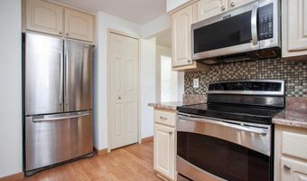 724 Hunters Run, Columbus, OH 43230