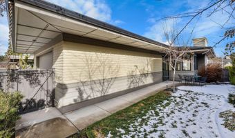 2327 NW Frazer Ln, Bend, OR 97703