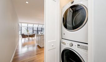 1029 N STUART St 307, Arlington, VA 22201