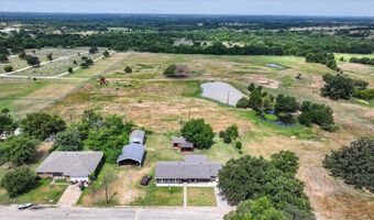 907 Denver St, Alvord, TX 76225