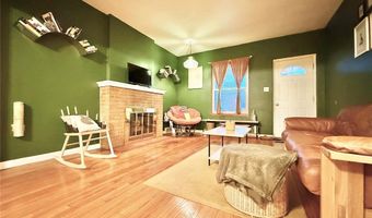 702 Union St, Alton, IL 62002