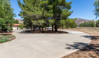 35356 Sierra Vista Dr, Agua Dulce, CA 91390