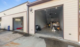 726 Veterans Memorial Dr, Abbeville, LA 70510