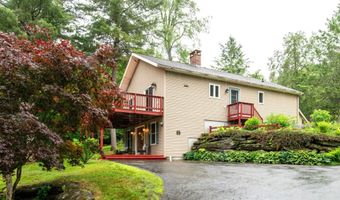 156 Sherwood Cir, Brattleboro, VT 05301