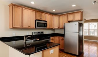 202 Clover Ct, Aberdeen, NC 28315