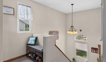 507 Greenwich Dr, Albany, NY 12203