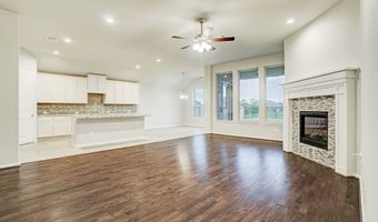 168 Peninsula Point Dr, Montgomery, TX 77356