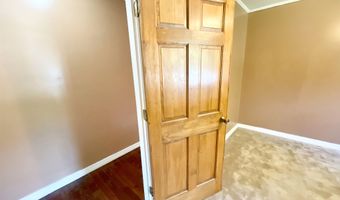 806 Autumnwood Rd, Ash Flat, AR 72513