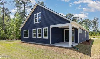 1280 Woodhouse Dr NW, Ash, NC 28420