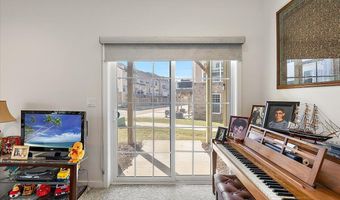2824 Ridington Rd, Ann Arbor, MI 48105