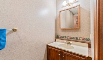 106 DK Ranch Ln, Ashland, KY 41102