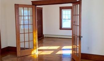200 Market St, Warren, RI 02885