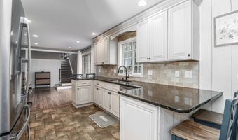 20 Puritan Valley Rd, Brookfield, CT 06804