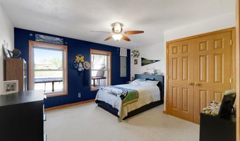 706 Taylor Ln, Albion, IN 46701
