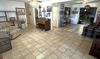 818 E Orchard Ln, Carlsbad, NM 88220